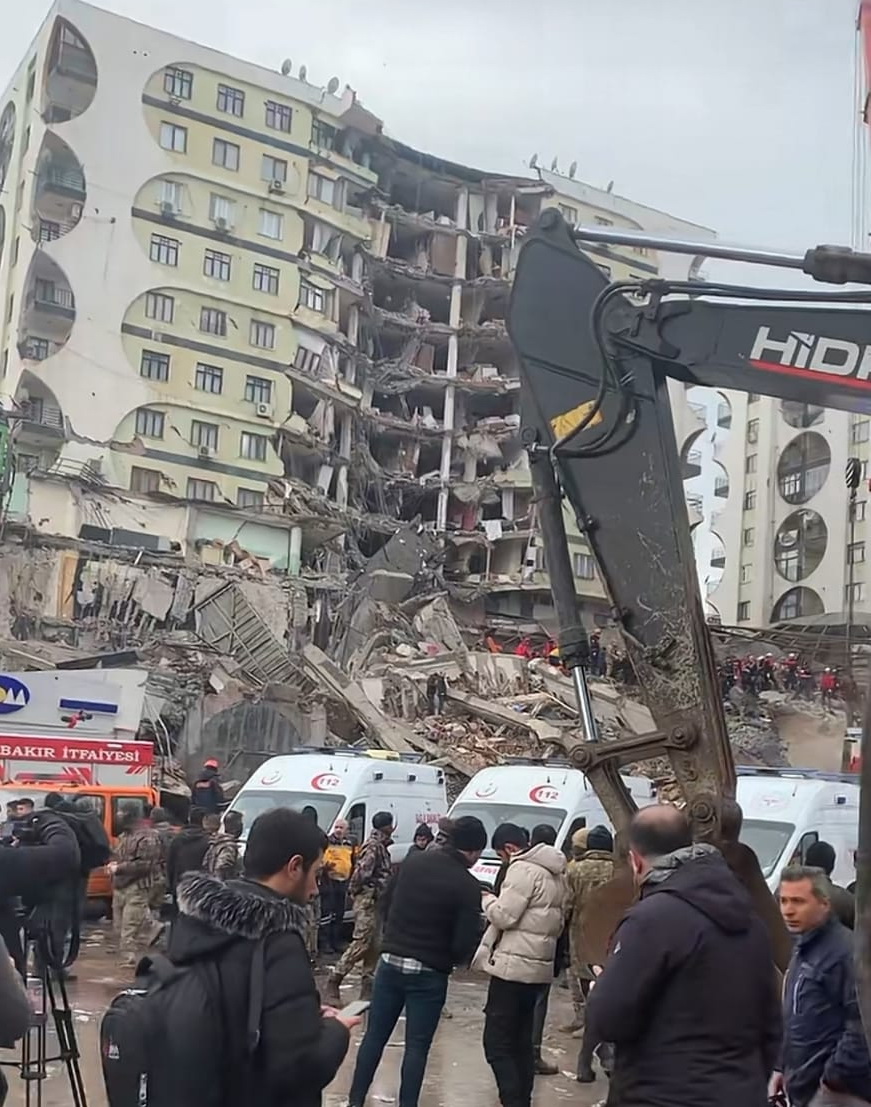NOTHILFE TÜRKEI HelpDunya