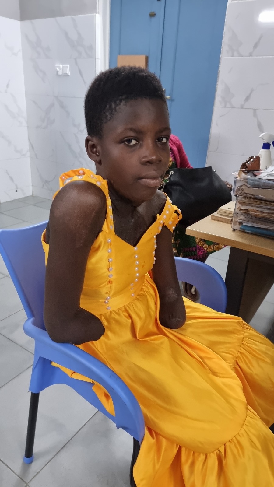 Einzelfall Adowa aus Ghana