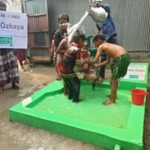Help Dunya Brunnenbau . Mehrere hunderte Brunnen wurden schon Dank Euren Spenden erbaut und zahlreiche Menschen können sich daran bedienen. Durch den Bau eines Brunnens unterstützt Ihr nicht nur die Arbeitswirtschaft sondern auch die Bildung der jüngeren, da sie statt Wasser zu schleppen, die Schule besuchen können. Help Dunya Brunnenbau